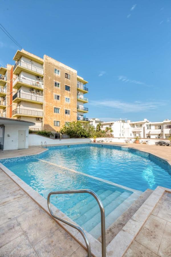 Pool Apartment Is-Swieqi Exterior foto