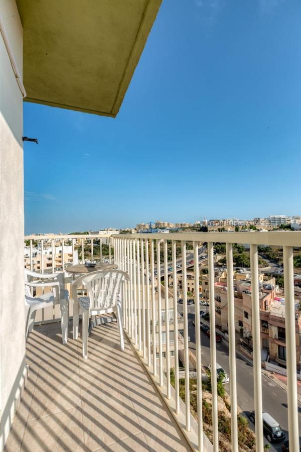 Pool Apartment Is-Swieqi Exterior foto