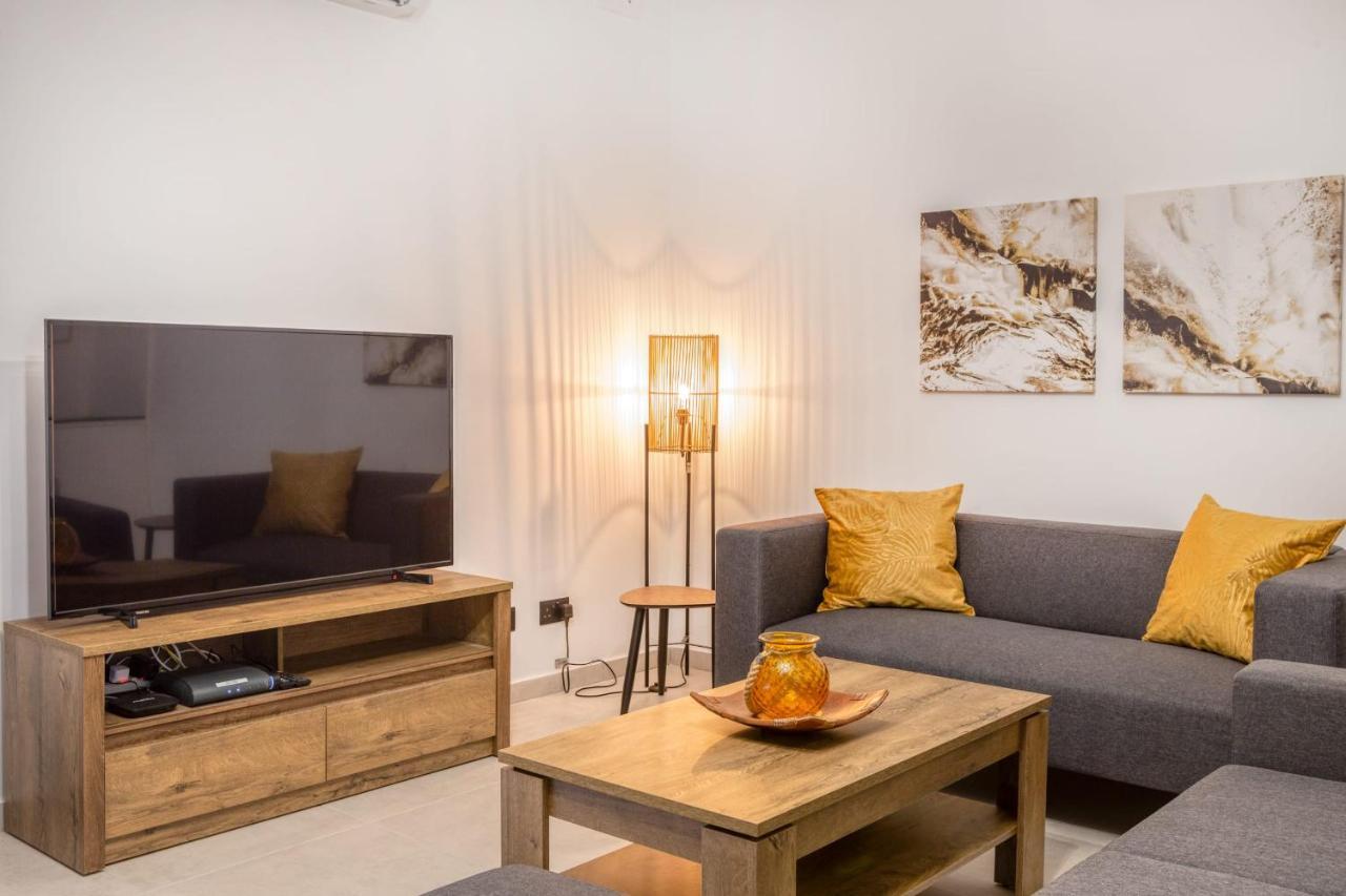 Pool Apartment Is-Swieqi Exterior foto