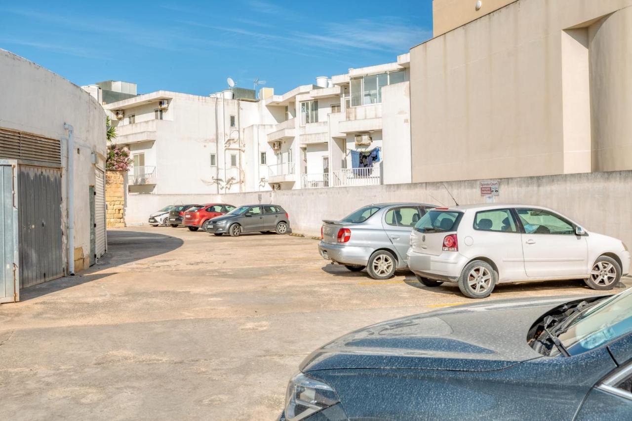 Pool Apartment Is-Swieqi Exterior foto
